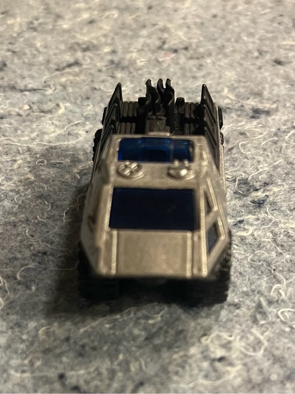 Matchbox 2000 Armored Response Vehicle)